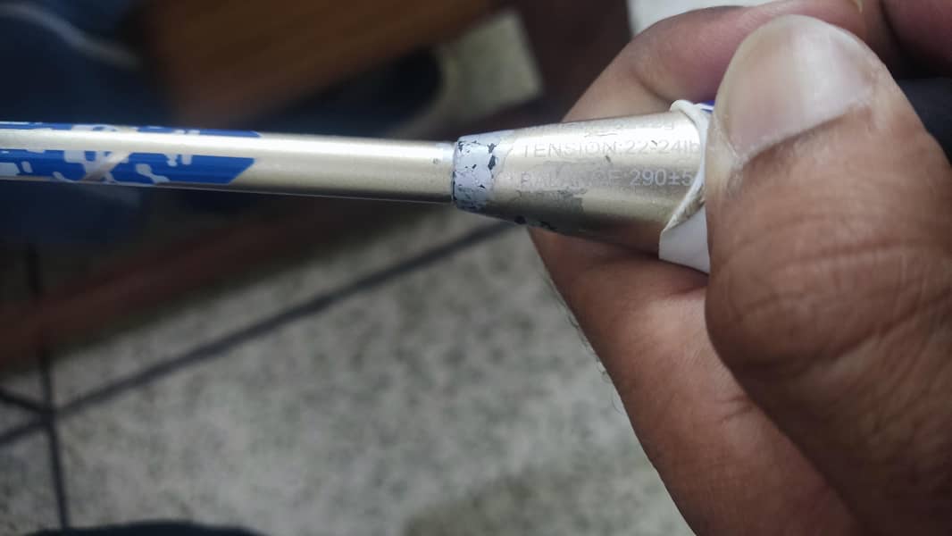 Mizuno Racket 2