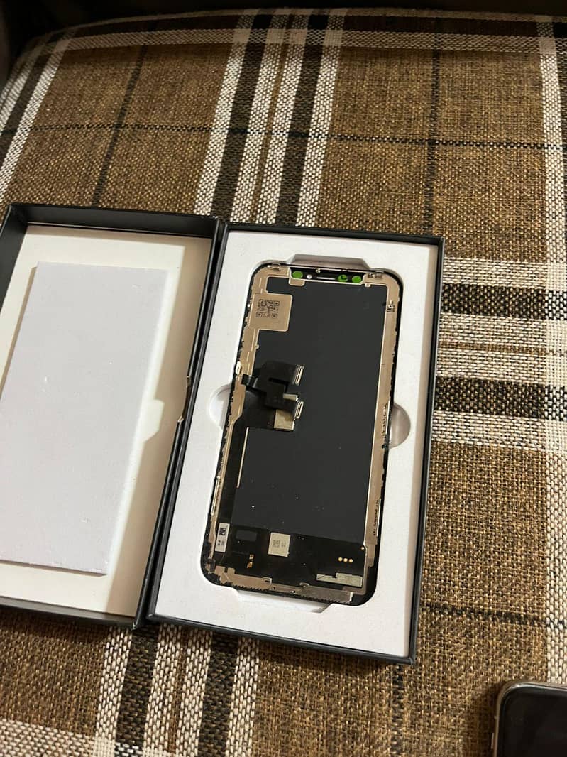 iPhone xs 0