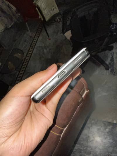 pixel 6a 10/10 Official pta CP