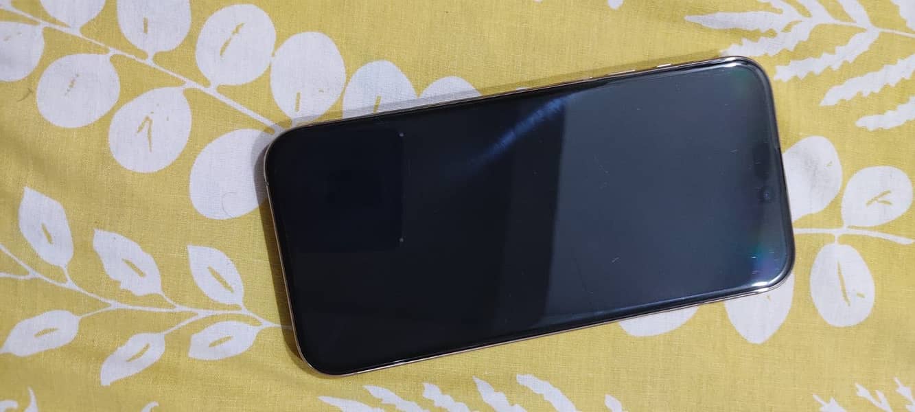 iPhone 16 pro max 0