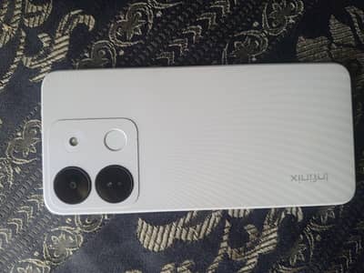 Infinix smart 7 hd sath box 2+2. . 4/64