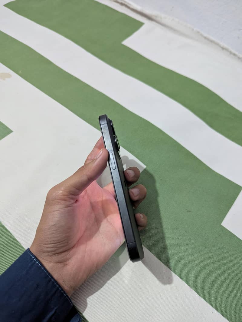 iphone 15 pro 3