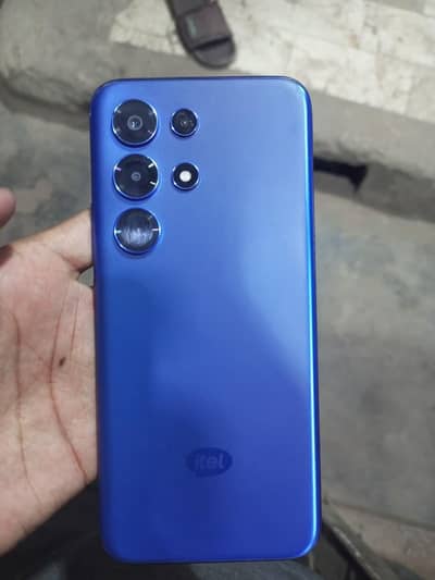 itel s26 ultra 8+5 . . . . 256. . . . 11 months warranty me hai