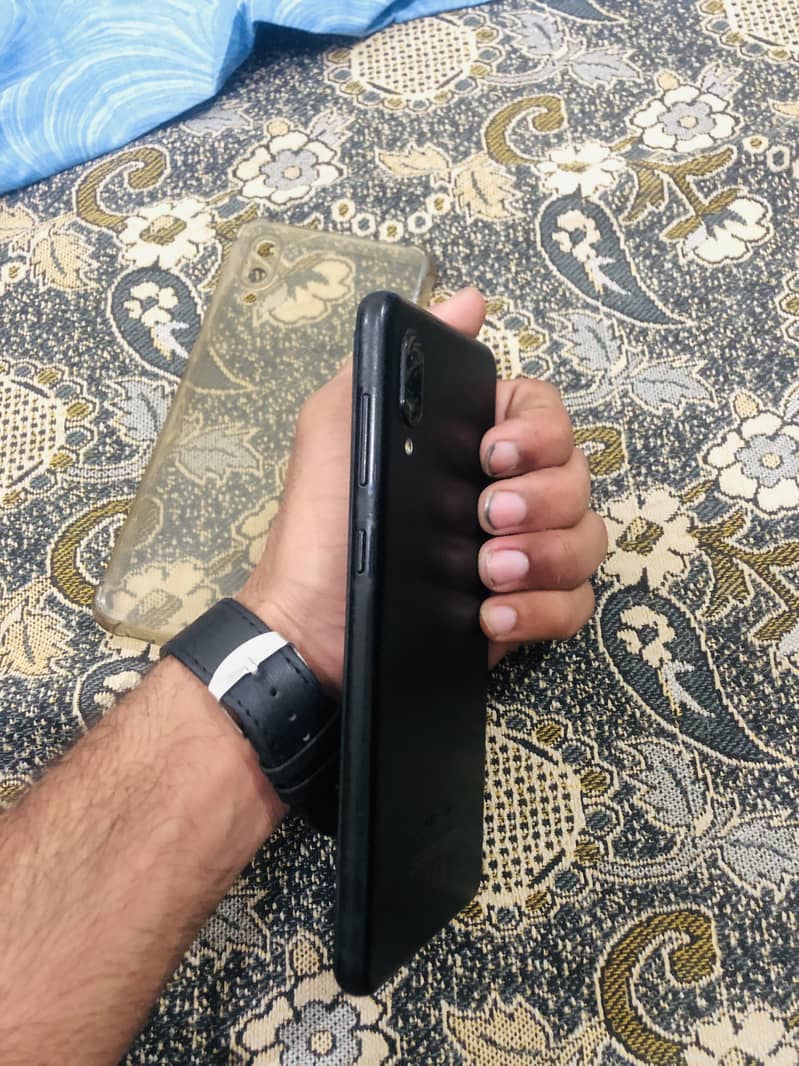 Samsung A02 2/32 4