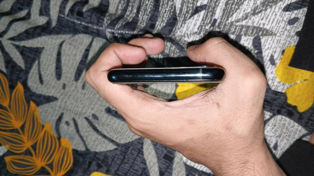 Iphone 11 pro 2