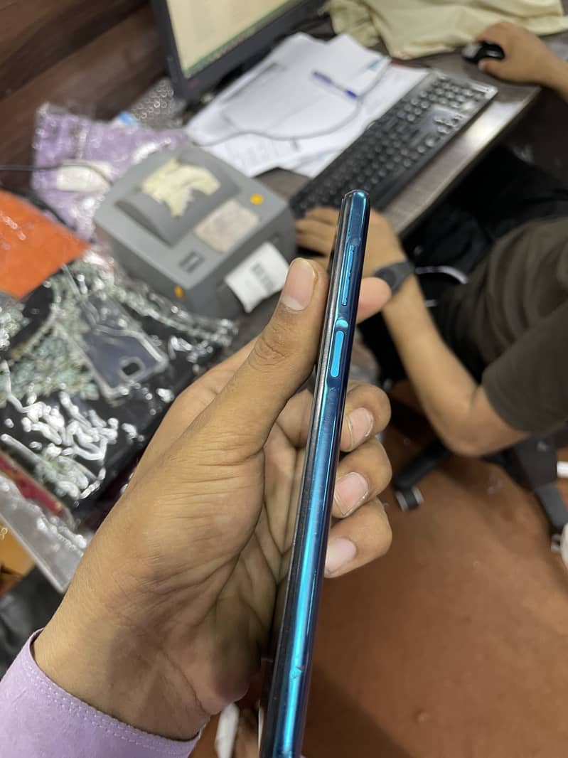 Redmi note 9s 3