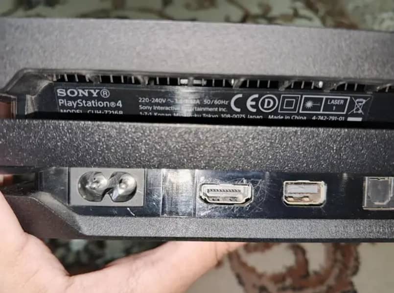 Ps4 pro 1
