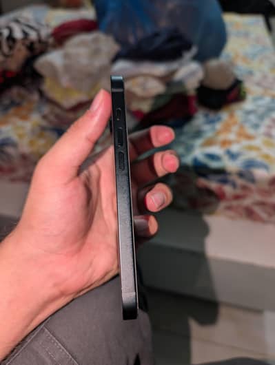 Apple iPhone 16e