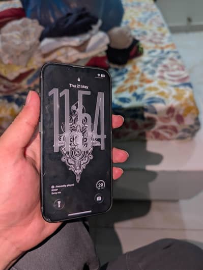 Apple iPhone 16e