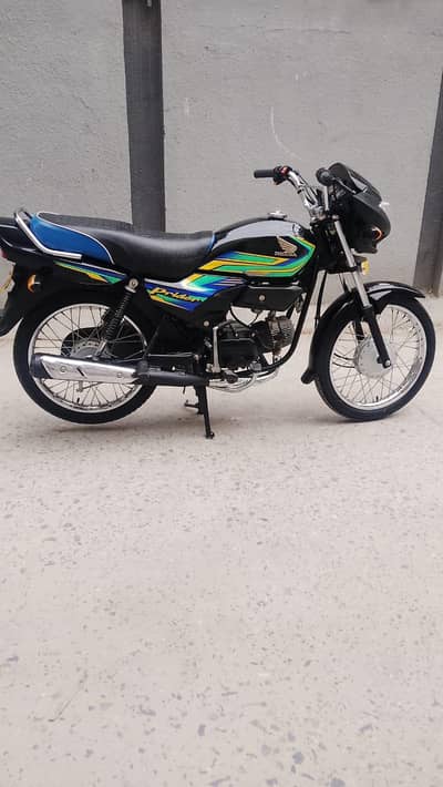 Honda 100cc  pridor