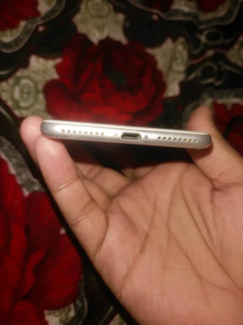 Iphone 8 plus 3