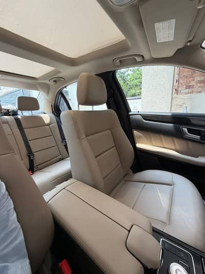 Mercedes Benz E250