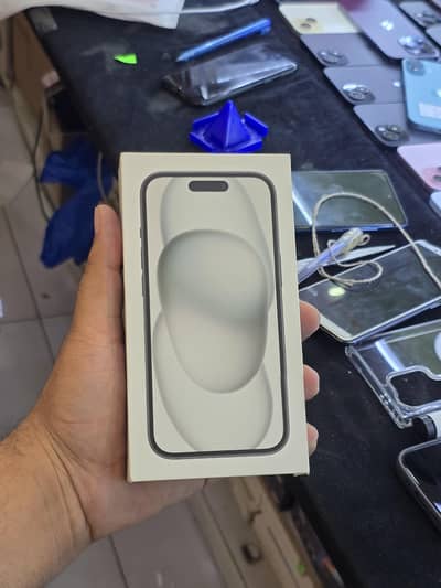 15 128gb box pack