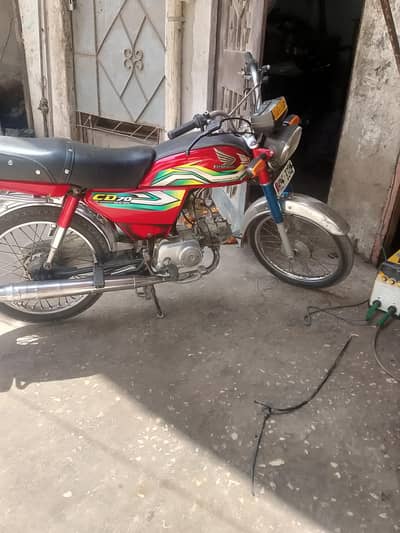 cd 7t Honda 9000