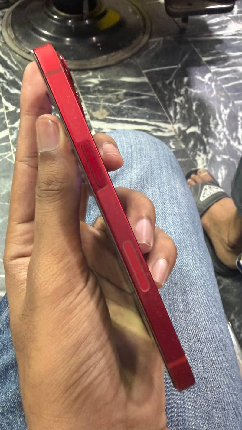 iPhone 13 1