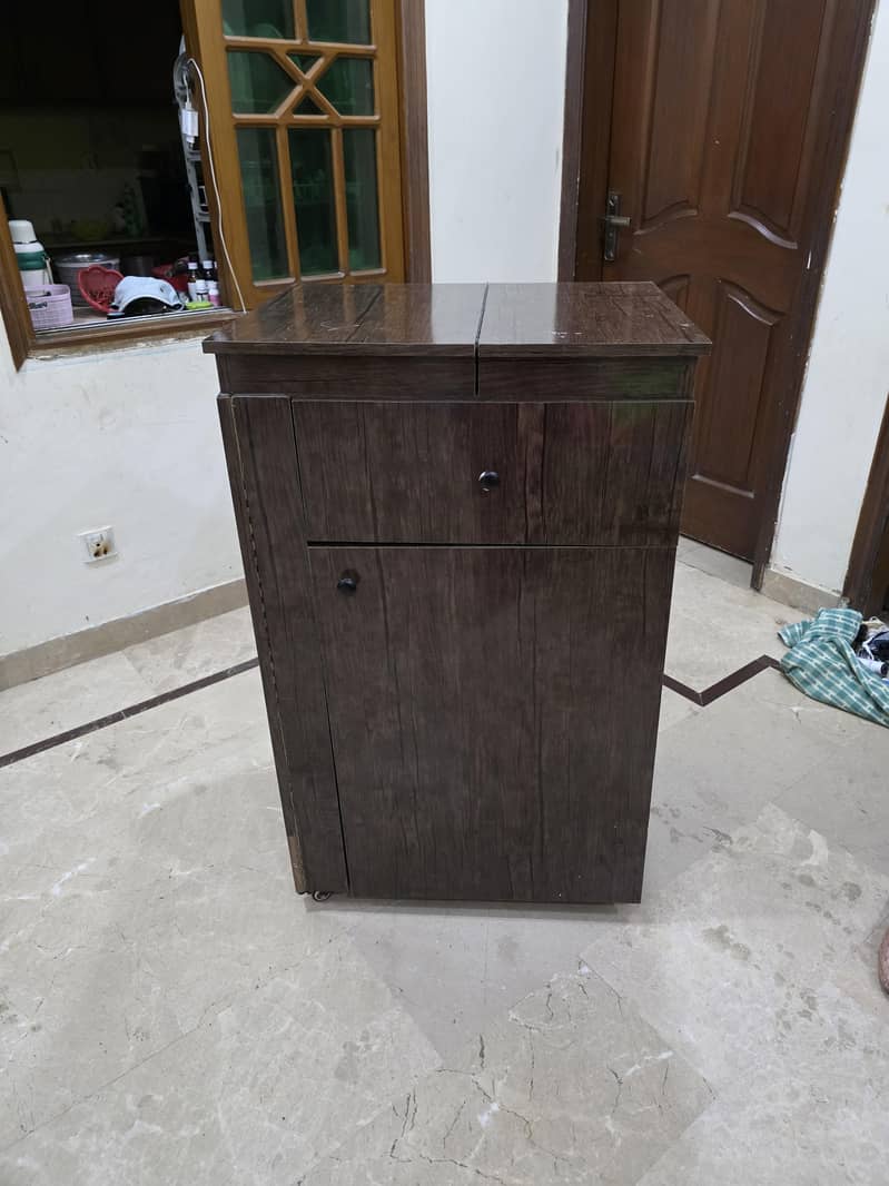 iron  table 0