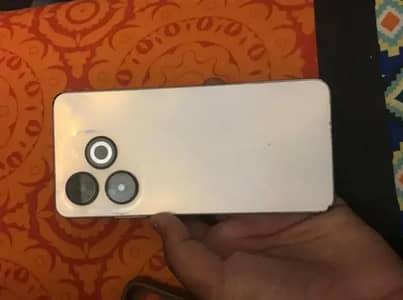 Infinix smart 8 4 64gb all original need cash