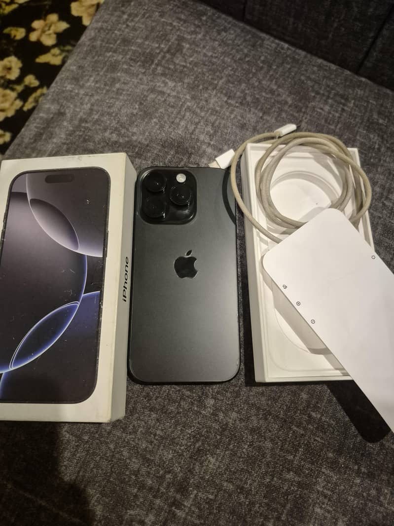 IPHONE 16 PRO 0