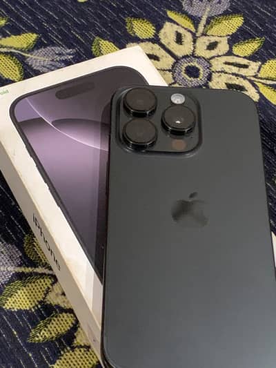 16 Pro 128 GB JV with Box