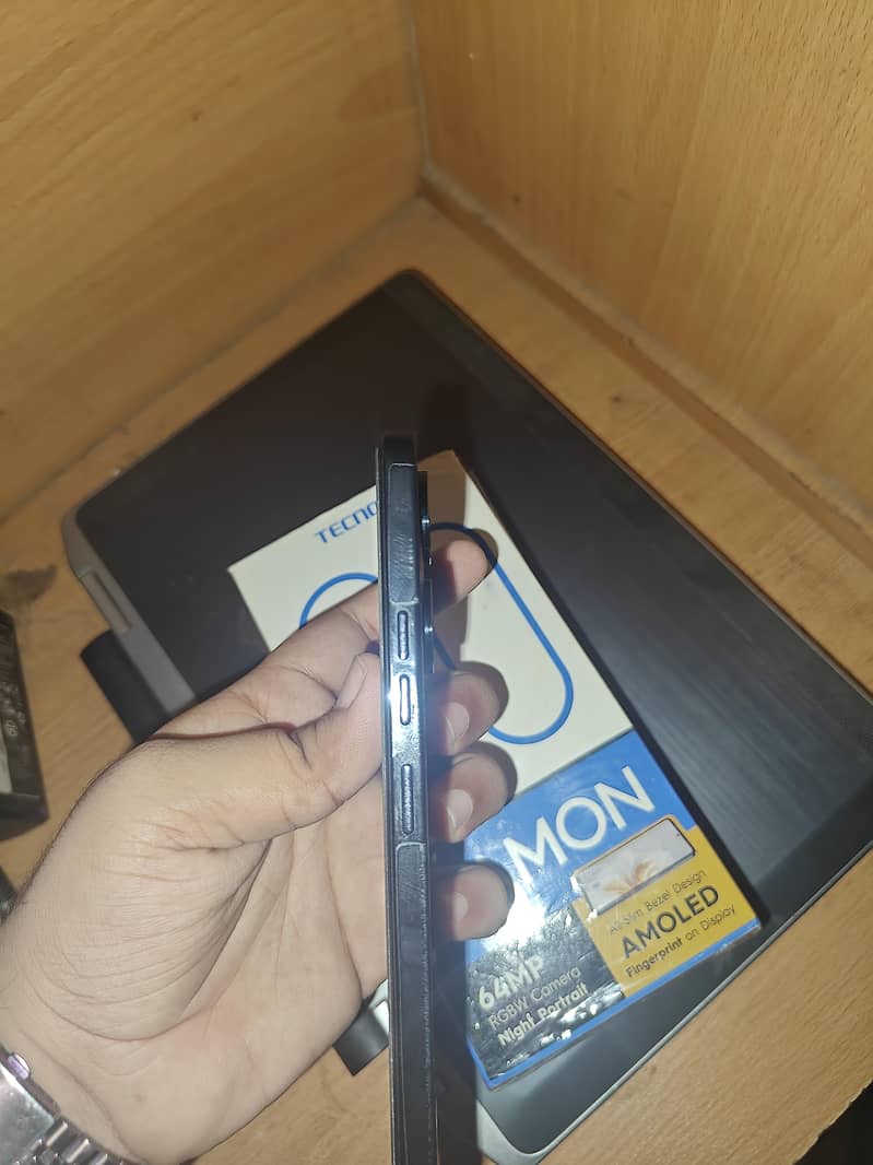 Tecno camon 20 2