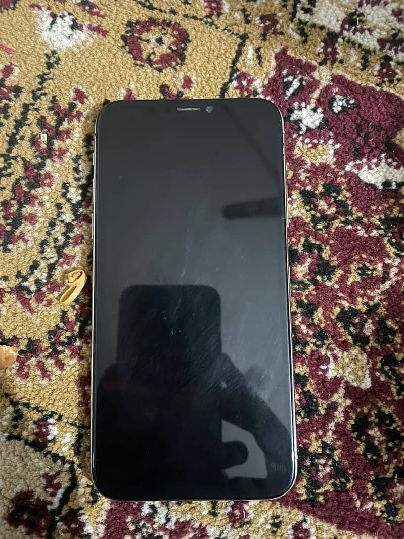 Apple iPhone X 3
