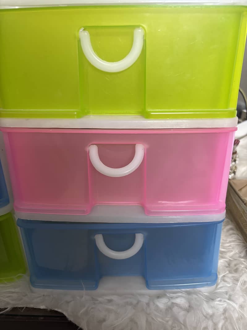 Two large size storage boxes 2
