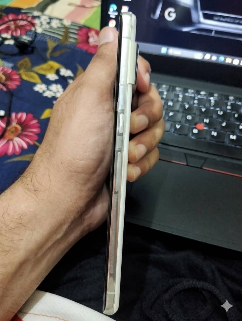Google pixel 7 pro 2