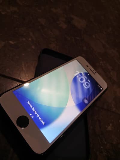 iPhone SE 3rd Gen 64GB SU