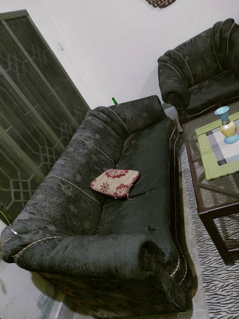 Sofa set 5 seater 3