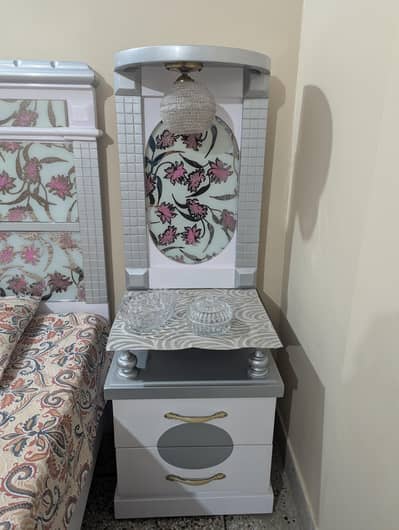“Elegant Wooden Bed Set with Side Tables for Sale”