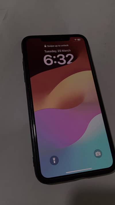 i phone 11 pro max 10/10 connection