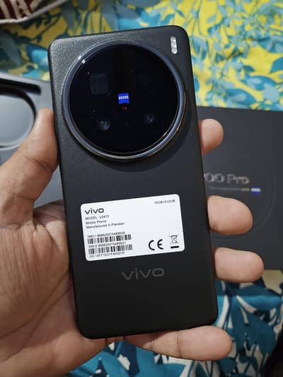 Vivo x200 pro 16/512GB 7 month warranty