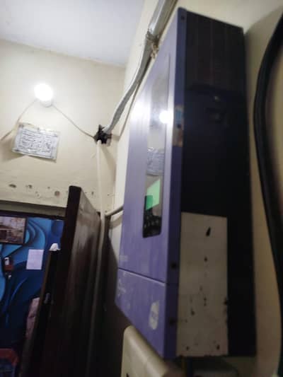 selling solar inverter in just 40000