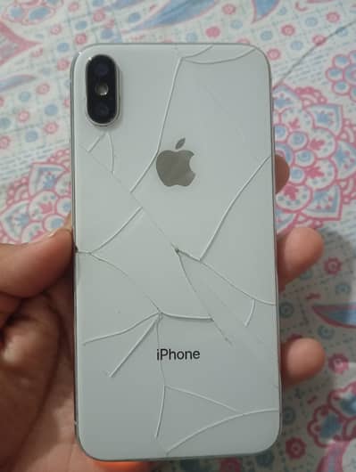 iPhone x non pta h on hota h phr off ho jata h penal b tota hua h baki
