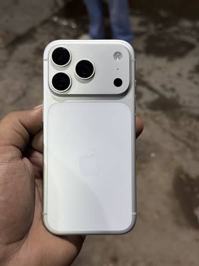 Apple iPhone 17 Pro Non PTA LLA | Factory unlock | Non Active