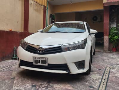 Toyota Corolla Altis 2016