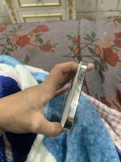 Iphone 12 pro max jv