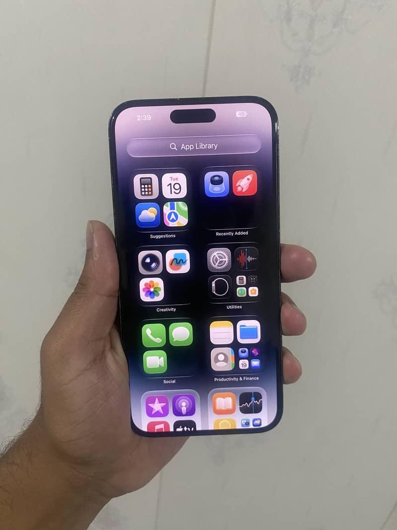 iPhone 14pro max 2