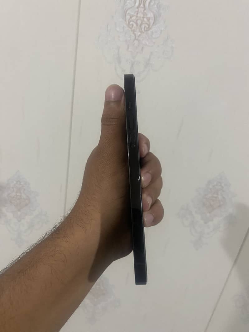 iPhone 14pro max 6