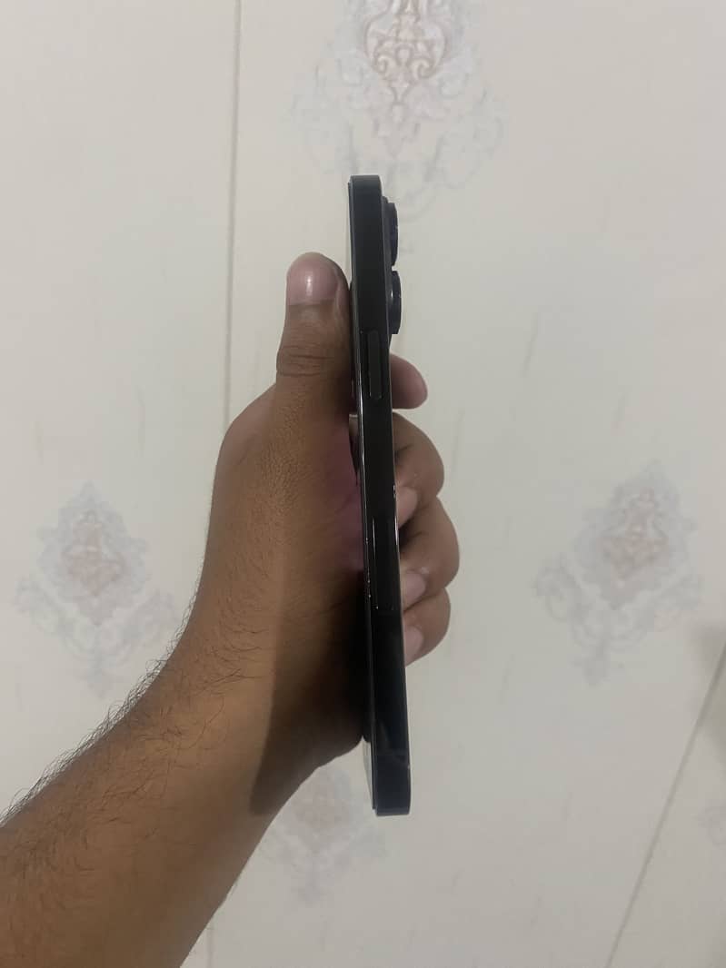 iPhone 14pro max 7