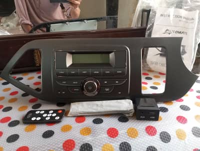 Simple cd player with casing original brand new Kia picanto