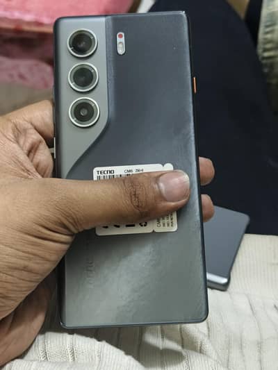 Camon 40 pro