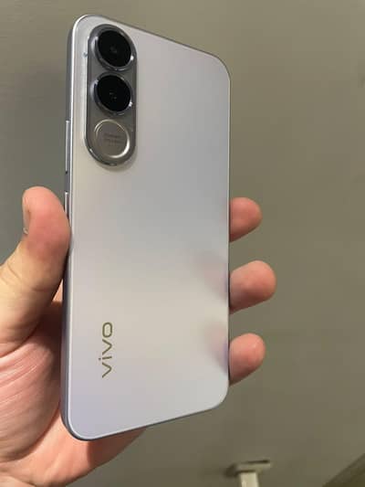 vivo v70 FE 5G 1 week used only