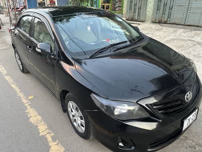 Toyota Corrolla GLI 1.3 2013 black colour