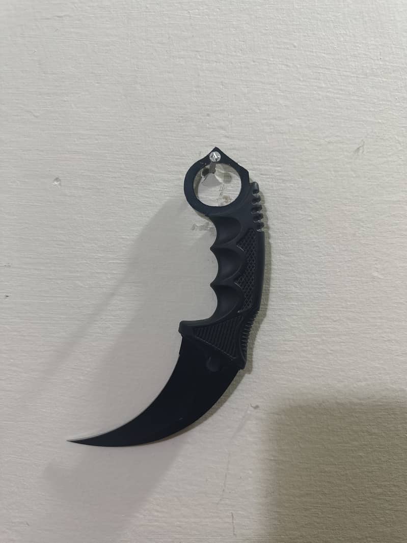 CS:GO karambit 1