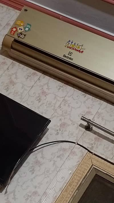 Electrolux inverter  1.5 ton behtreen cooling