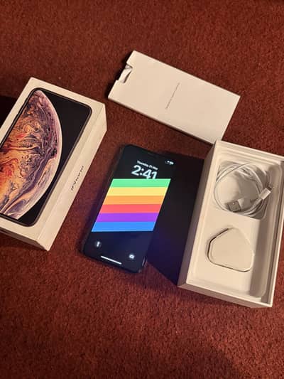 XS MAX