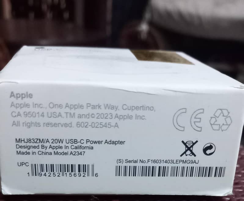 Apple Adapter 2