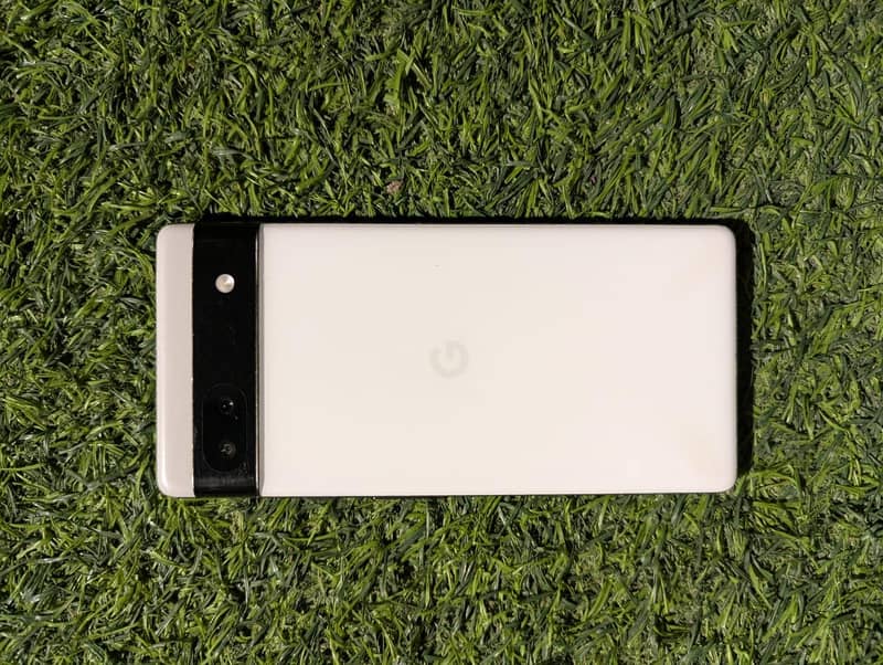google pixel 6a 5