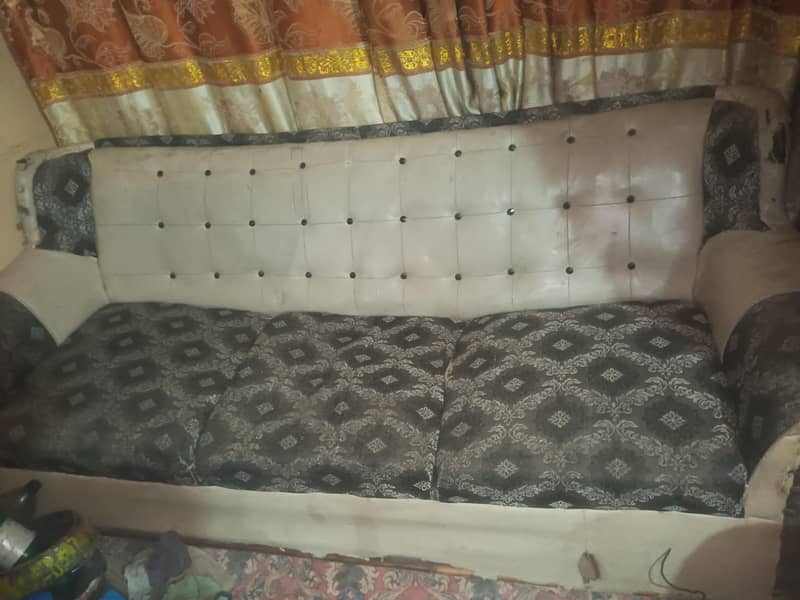 5 sofa 4